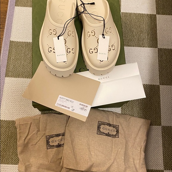 Gucci Women's Platform Perforated G Mule - Picture 9 of 13